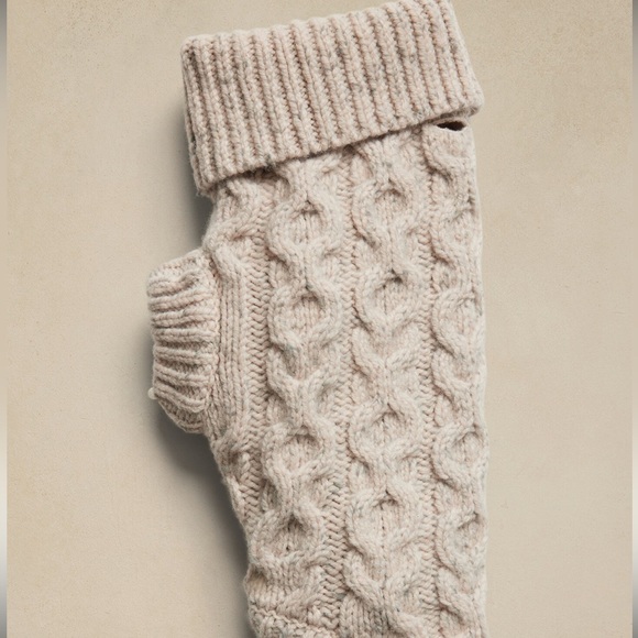 Banana Republic Pet Sweater- Large - Picture 2 of 4